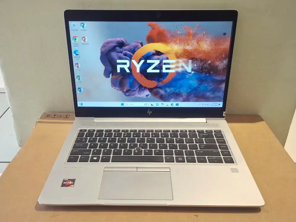 Hp Elitebook 745 amd Ryzen 5 pro ram 16/512