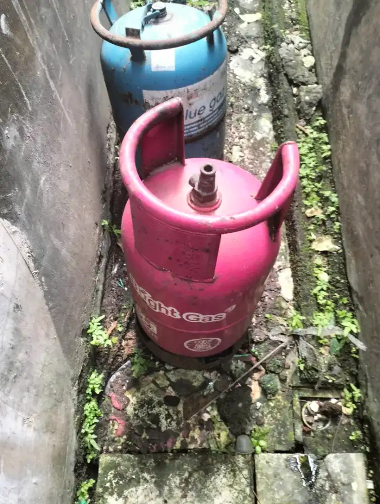 Di jual tabung gas