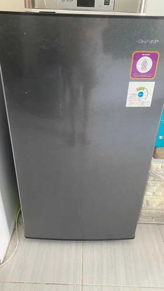 Kulkas 1 pintu Sharp SJ-N162N-HS