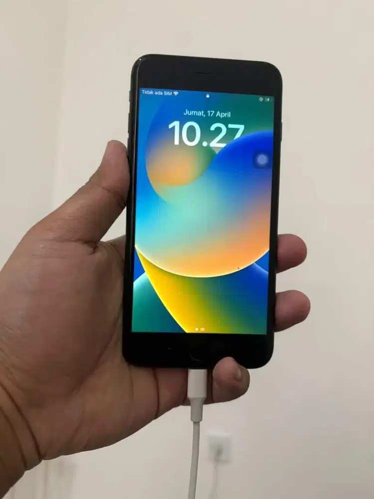 Iphone 8 plus, 128 / 64 gb BH 100 %