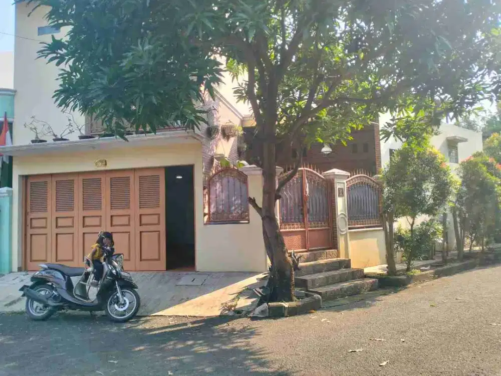 rumah hook murah 2 lantai harga dibawah pasar,siap huni,bebas banjir di perumahan duta bumi,pejuang,Medan satria,kota harapan indah,Bekasi