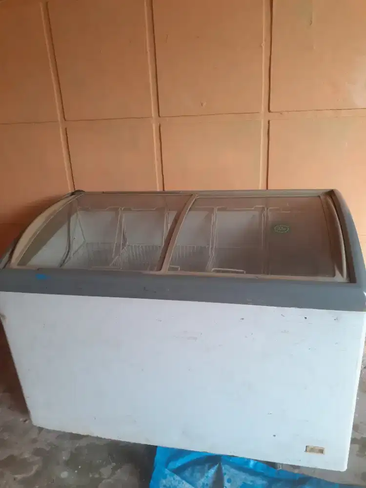 Ferzer 300 ltr merek Rsa