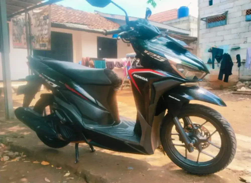 Jual vario 125 tahun 2019