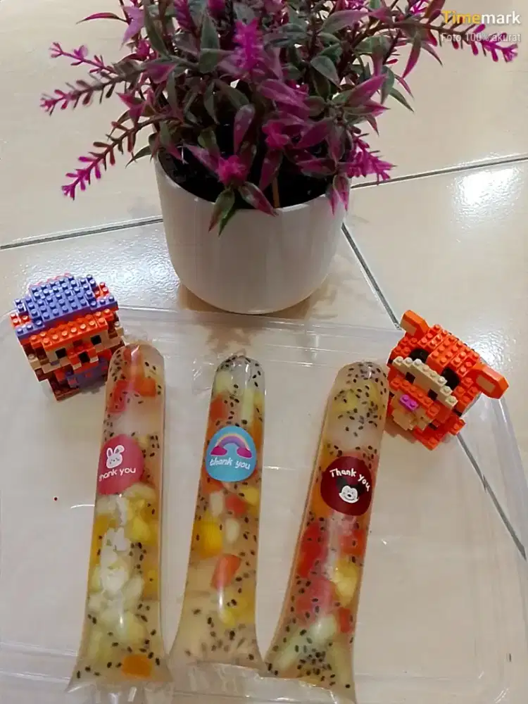 jelly buah stick segar