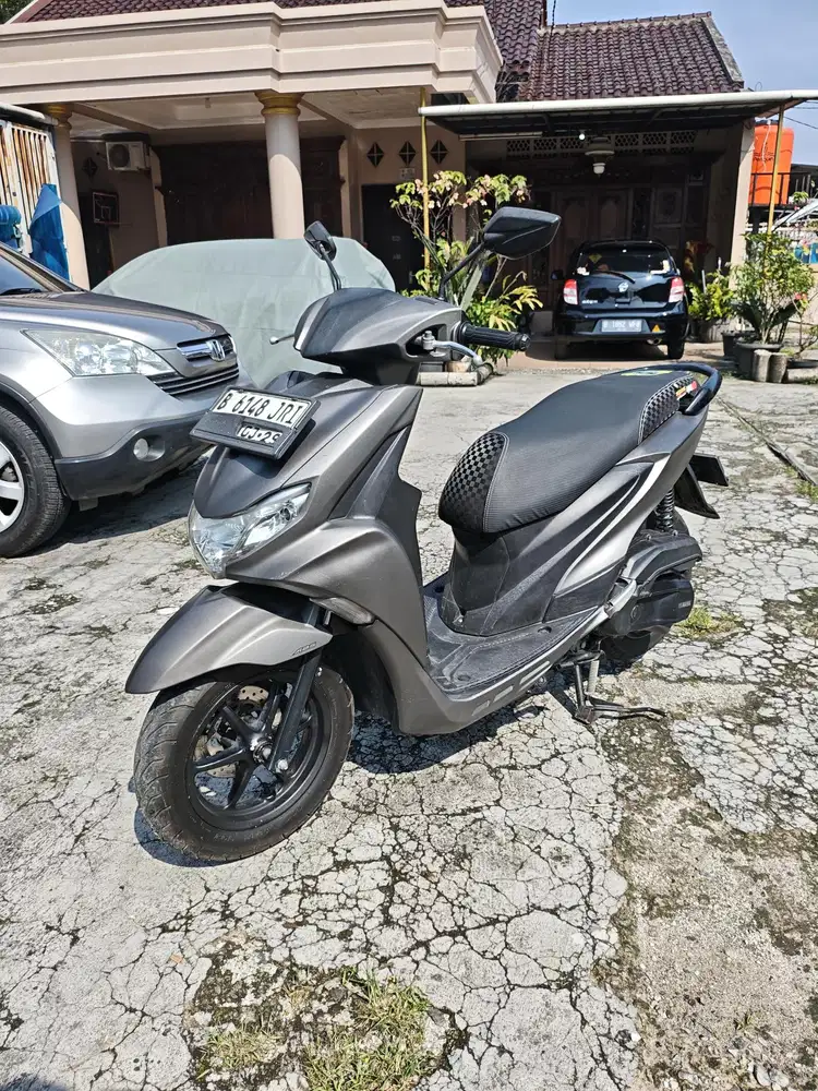 •Yamaha Freego S 125cc