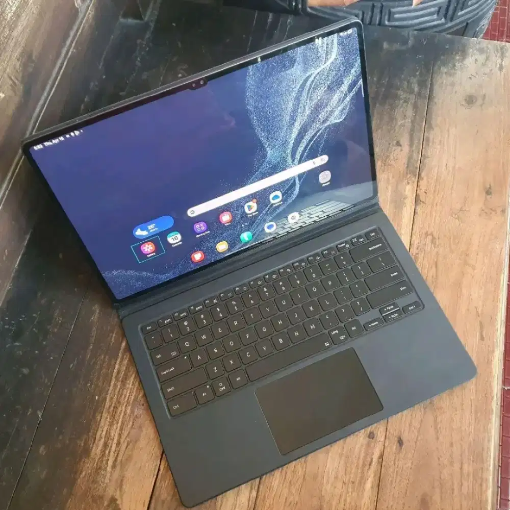 Samsung Tab S8 Ultra 5G 12/256 GB + Keyboard SEIN Galaxy Tab S8 Ultra