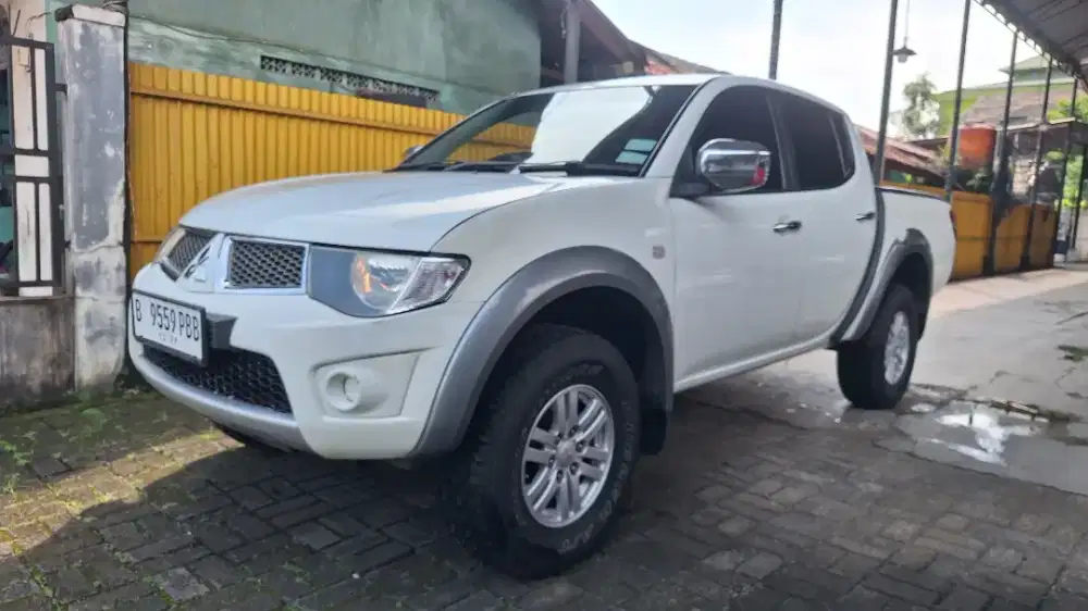 Strada triton gls 4x4