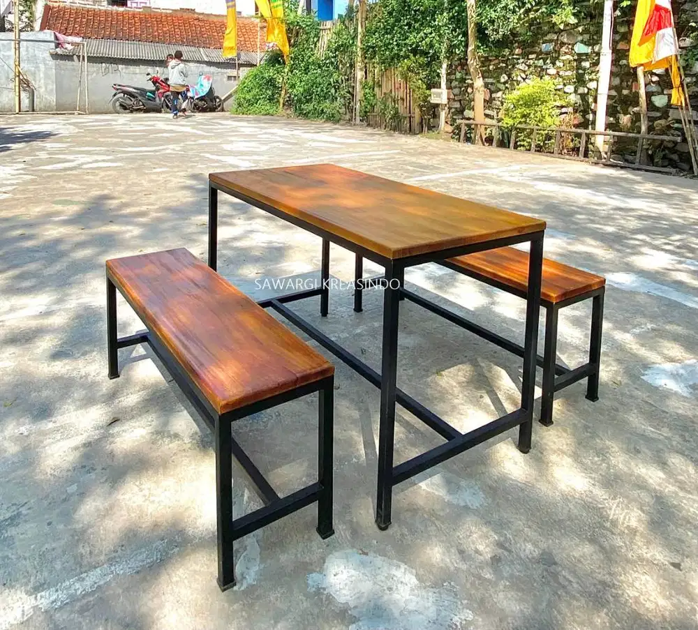 Menjual Meja Dan Kursi Cafe Industrial, Meja Kursi Resto