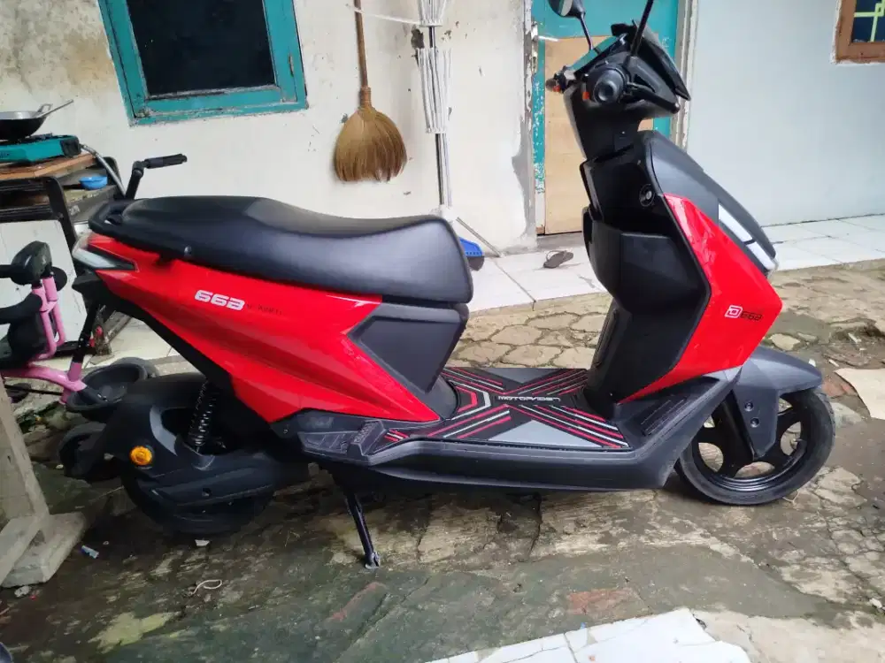 Sepeda listrik Uwnifly D66B seperti baru