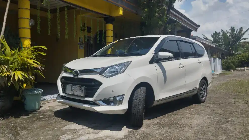 Di jual cepat Sigra type R tertinggi type R th 2017