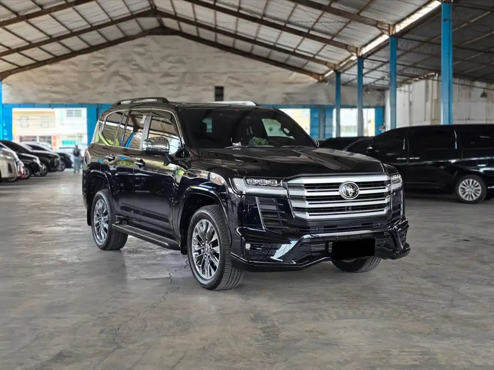 Toyota Land Cruiser 300 VX-R AT Matic 2024