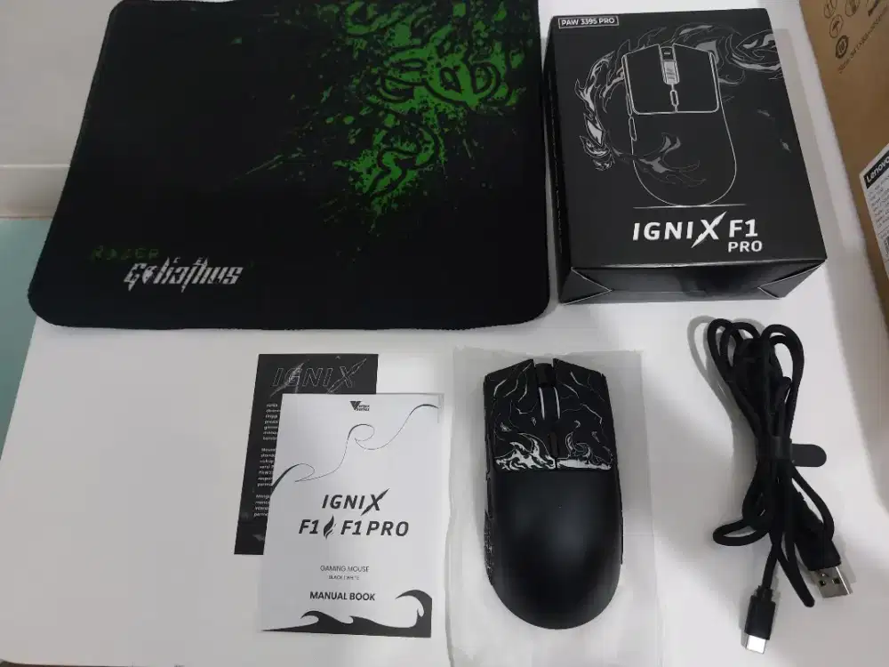 Mouse Ignix F1 Pro dan Wired Keyboard gaming Titan V Very like new!!!