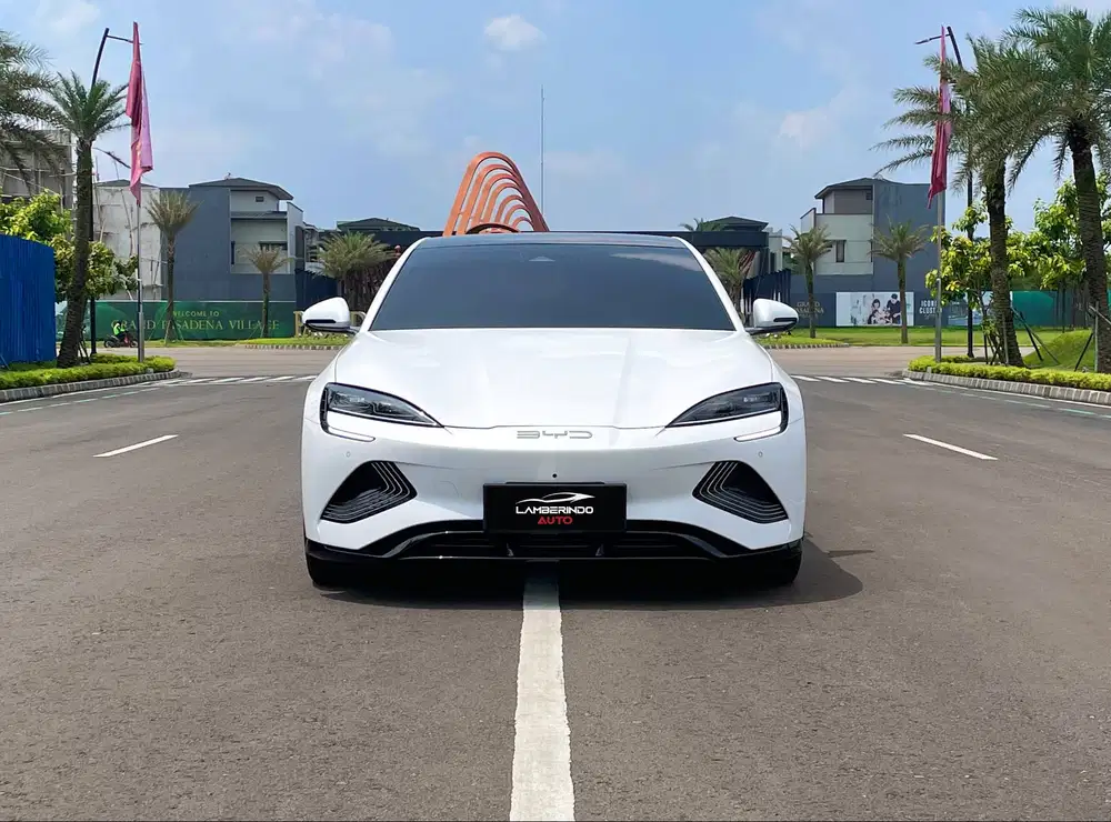 BYD SEAL PERFORMANCE AWD 3.8S 2024 LIKE NEW !! PUTIH LOW KM !!