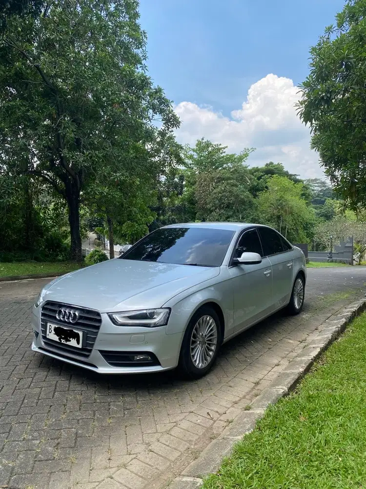 Audi A4 2015 Bensin