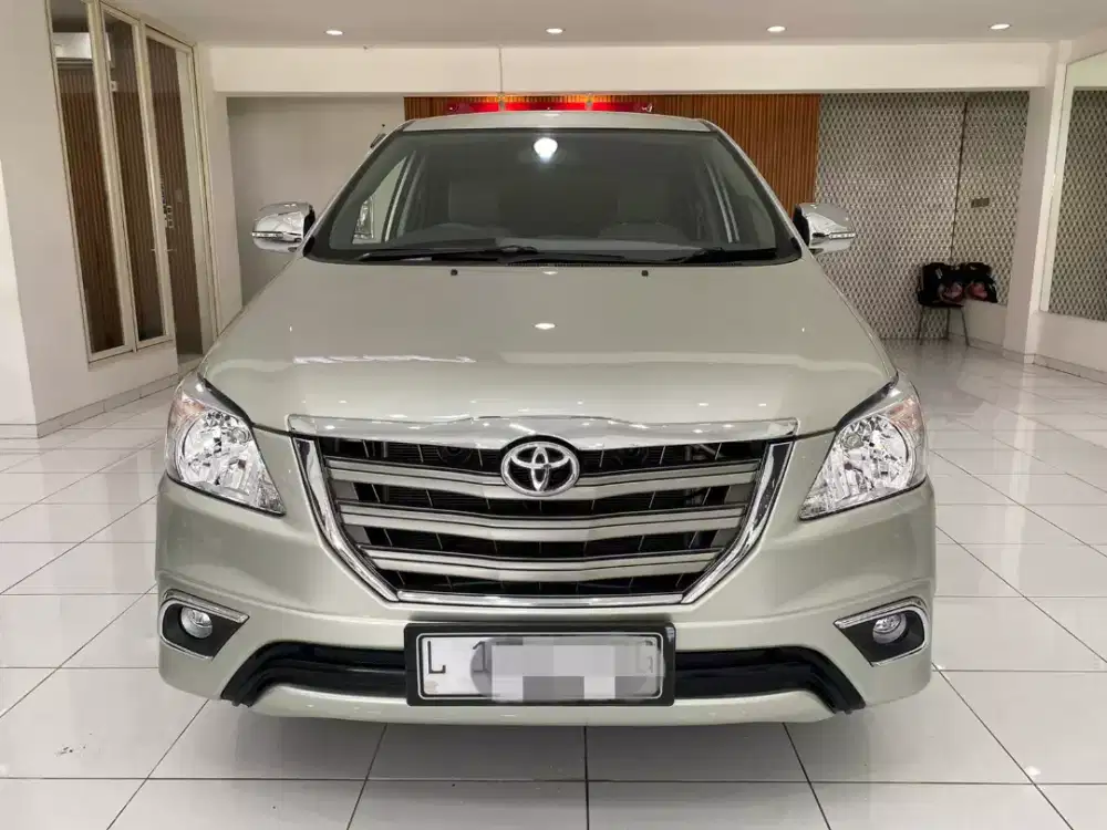 Toyota kijang Innova 2013 G 2.0 AT super istimewa