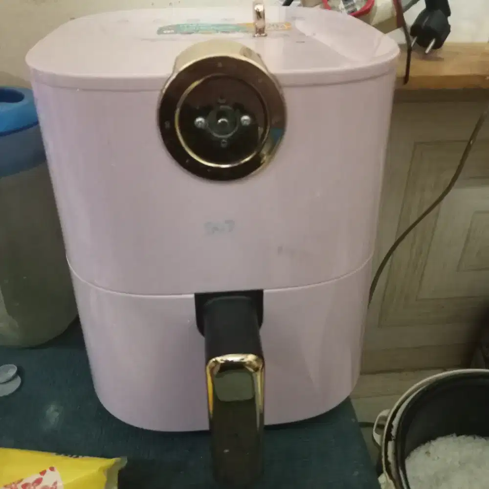 Air fryer meco kondisi normal