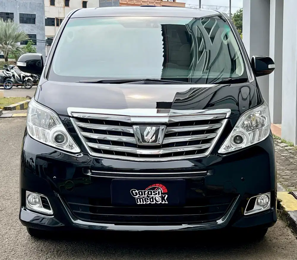 Toyota Alphard G 2012 Antik Low KM Murah Bekas Hitam Genap Garansi