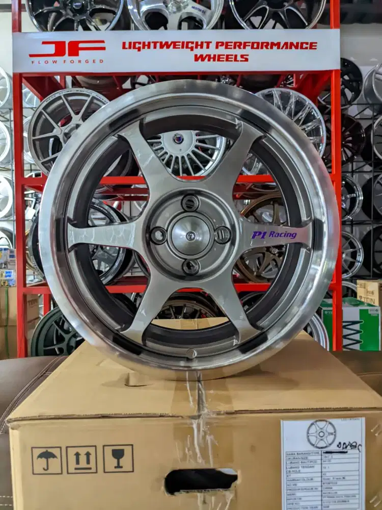 Velg Buddyclub P1 r16  PCD 4x100 lebar 7  et 42