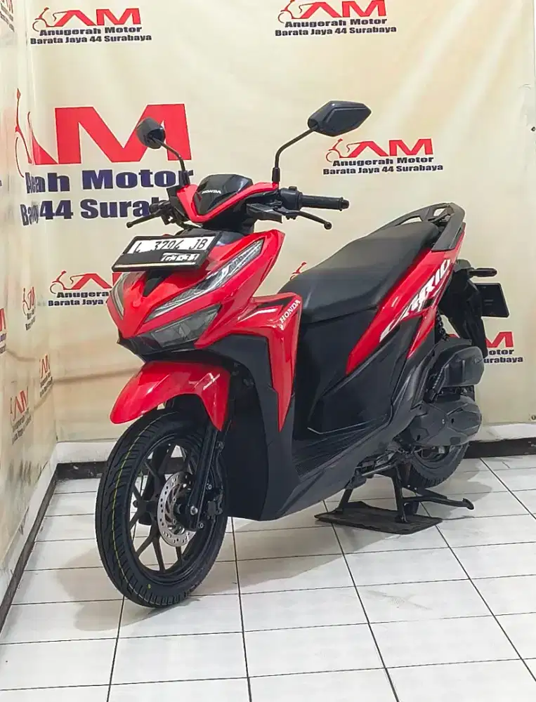 Honda Vario 125 CBS Tahun 2021 warna Merah