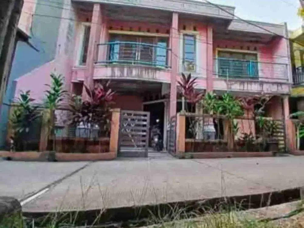 Dijual rumah 2 lantai 450 juta nego luas tanah 105 meter di Cimanggis Depok
