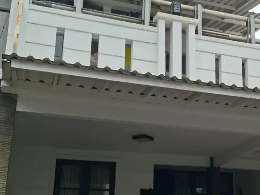 RUMAH 2 LANTAI LT 90 m², SEMI FURNISHED DALAM CLUSTER DI CIBUBUR RESIDENCE
