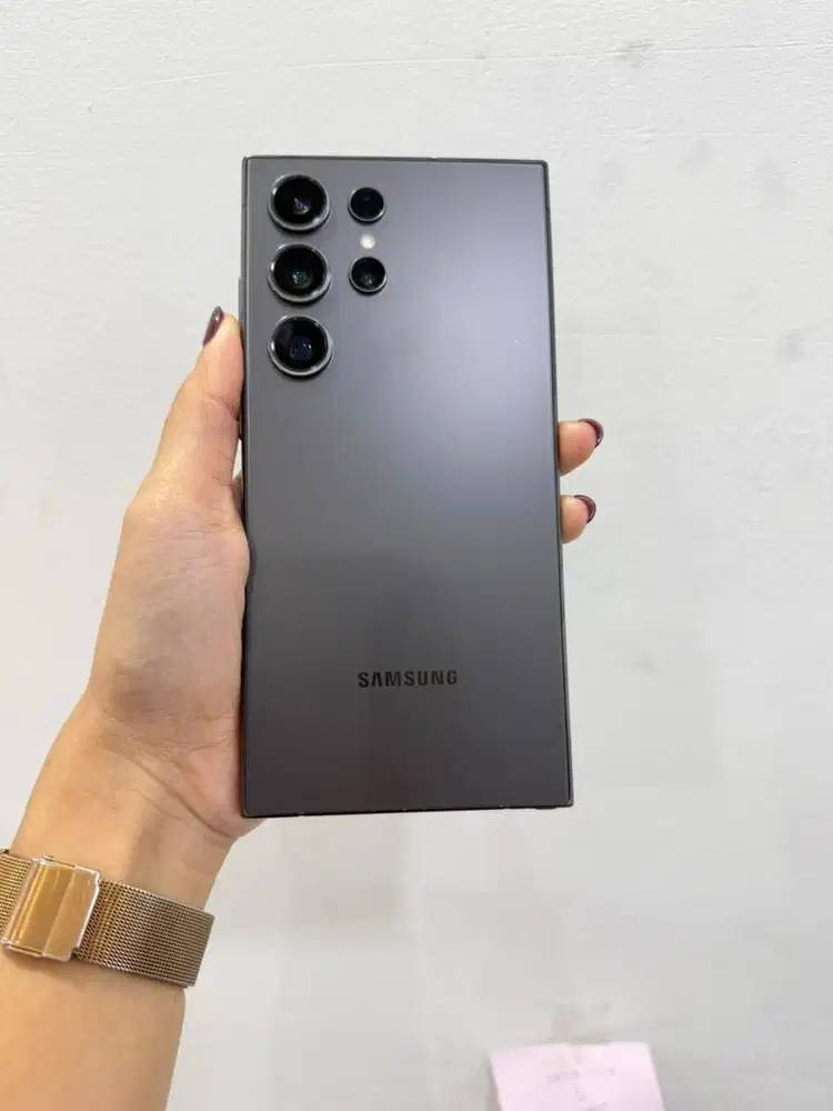 Samsung S24 Ultra 256gb resmi sein