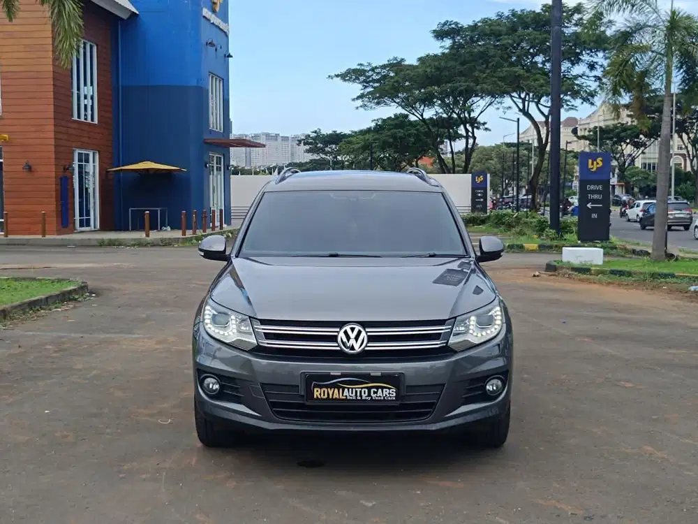 CASH JUALCEPAT TERMURAH! VW Tiguan 1.4 TSi HighLine AT 2014 SIAP PAKAI