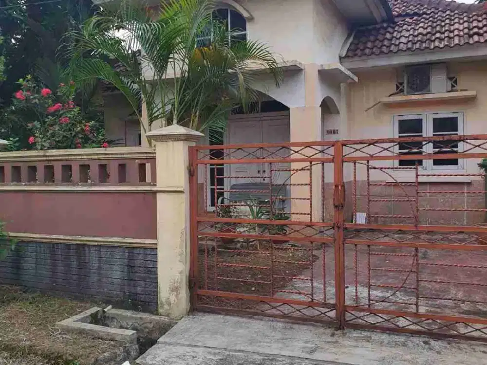 Dijual Rumah SHM Persada Depok Bagus