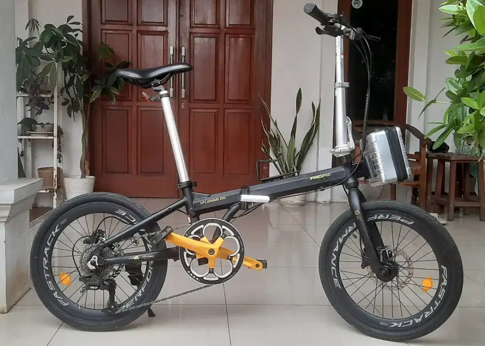 Sepeda lipat pacific splendid