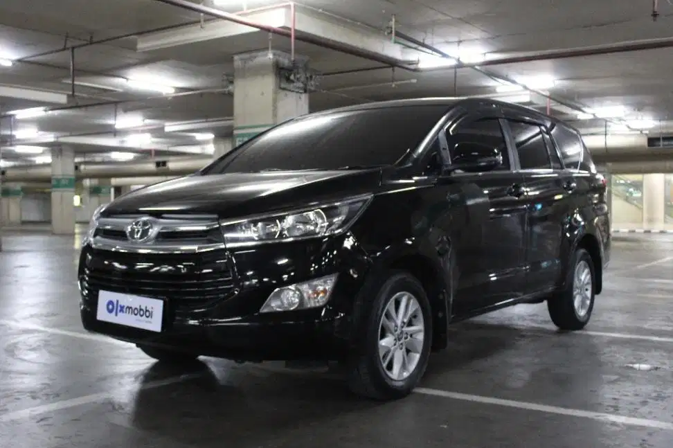 TDP 16JT, Toyota Kijang Innova 2.4 G Solar-AT Hitam 2018