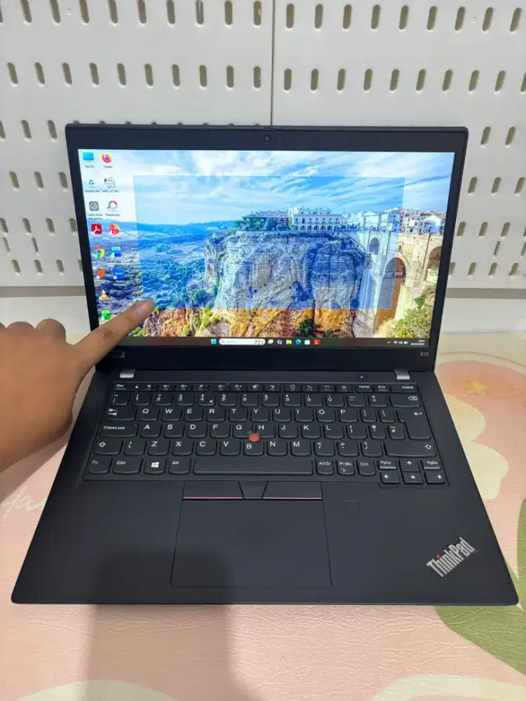 Lenovo Thinkpad X13 Touchscreen intel Core i5-10210U 16/256
