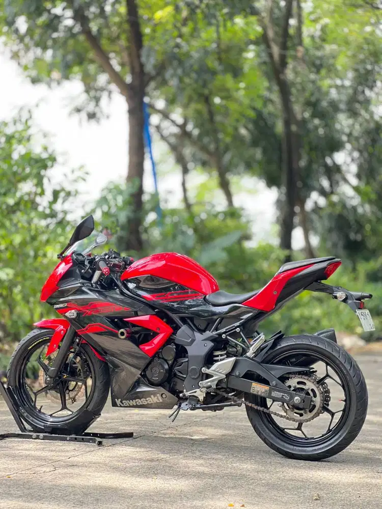 KAWASAKI NINJA 250 MONO SL 2016 MERAH KM 5K PAJAK ON KAYAK BARU