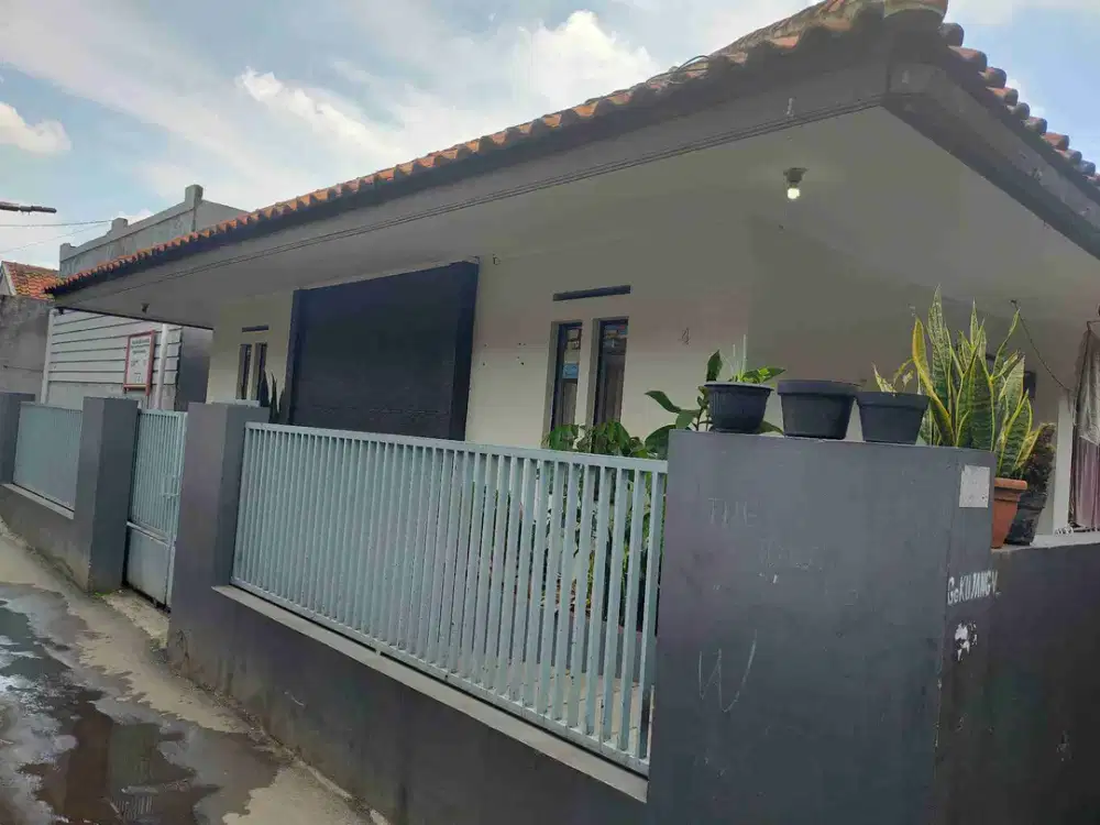 disewakan rumah/kosan untuk keluarga kecil, lokasi strategis