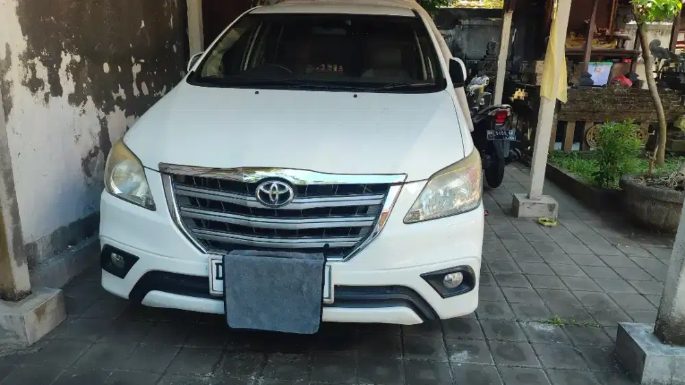 Kijang Innova Barong 2015 G AT