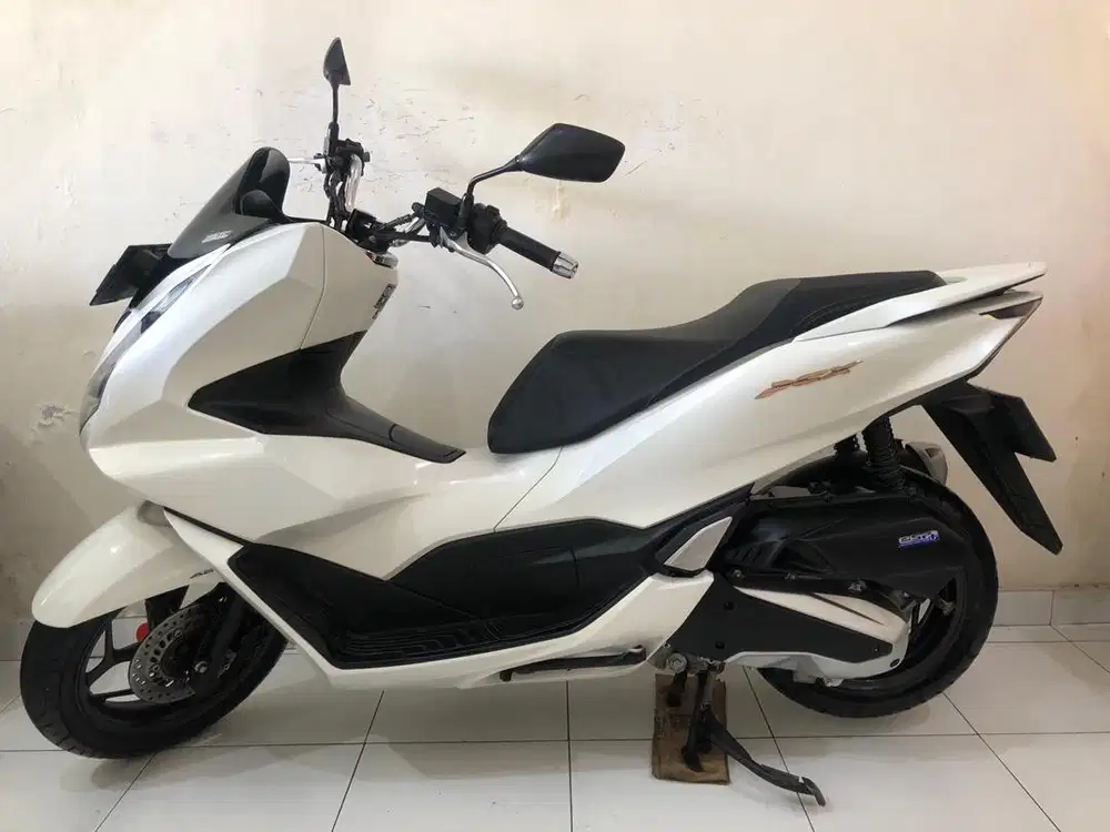 Honda PCX 160 ABS Th.2021 putih!!