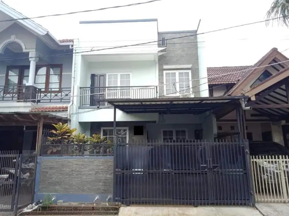 Rumah 2 Lantai Minimalis Lokasi Strategis SHM Semi Furnished di Bintaro