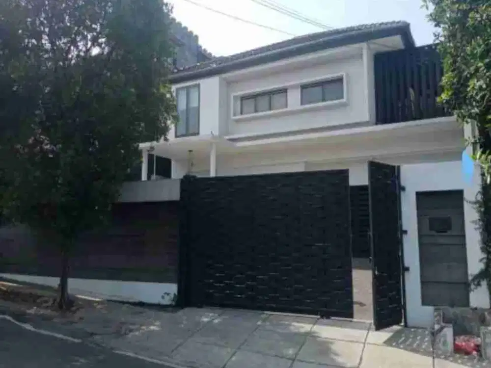 Harga Menarik!! Rumah Modern Minimalis 2 Lantai Dekat Pondok Indah  – LT 453 m², Private & Eksklusif