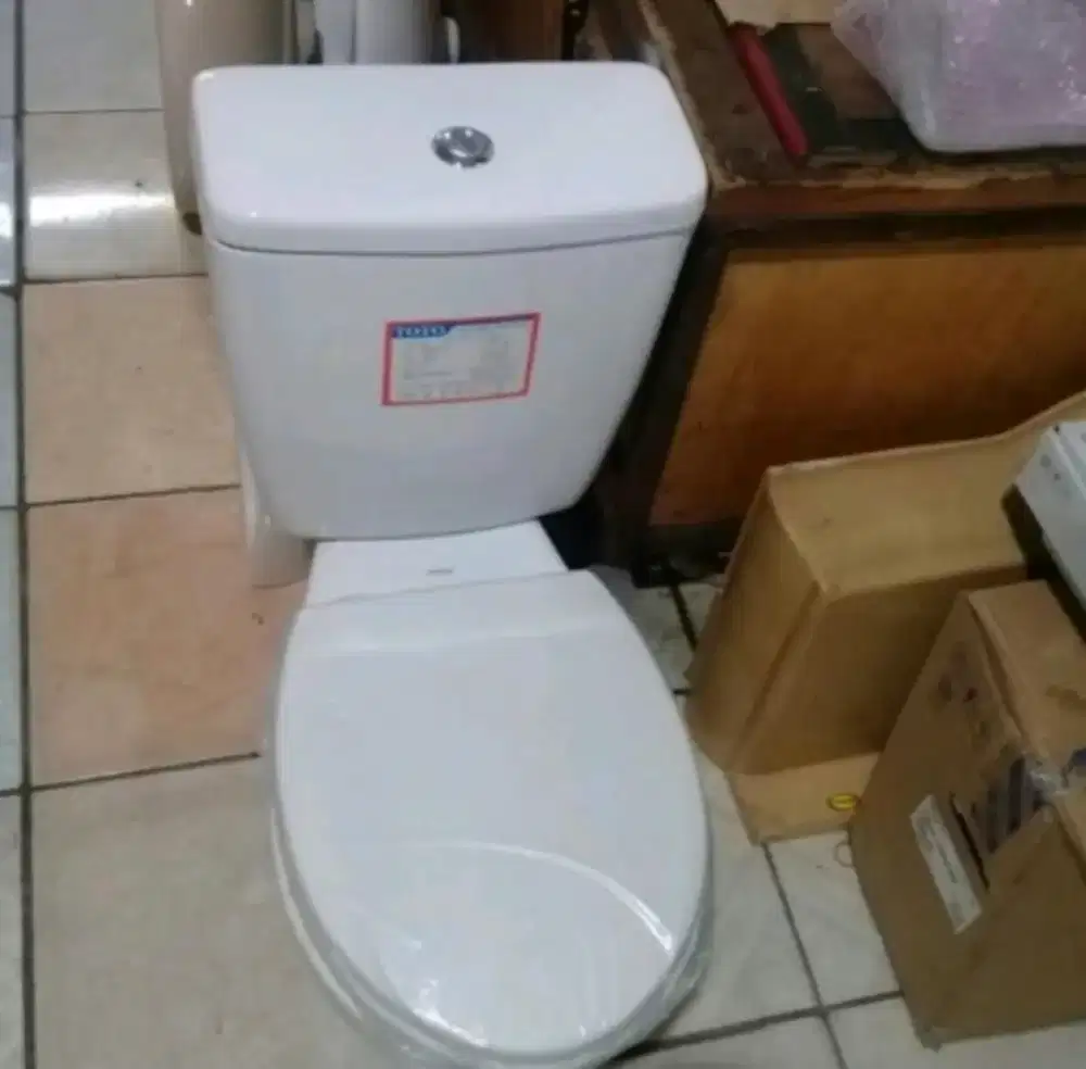 Jual Murah 1 Kloset Duduk Merk Toto ORI Msh Bgs Gak Ada minus Gak RSK