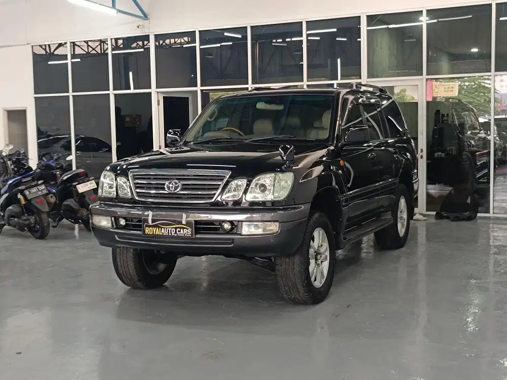 KONDISI ISTIMEWAH SIAP PAKAI! Toyota Land Cruiser Cygnus 4.7 AT 2004