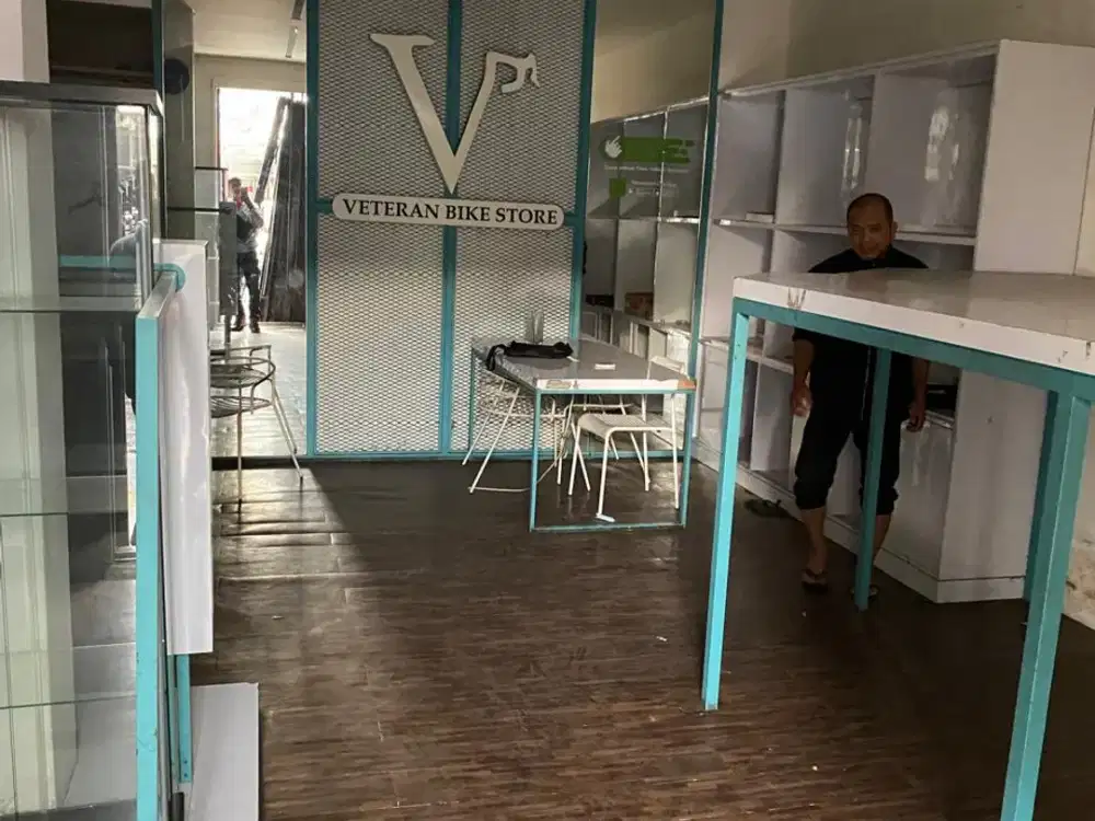 Dijual/Disewakan Ruko Strategis di Jl Veteran Bandung Siap Pakai