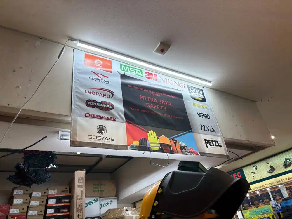 DIBUKA LOWONGAN KERJA SEBAGAI ADMIN TOKO ALAT SAFETY KERJA WFO