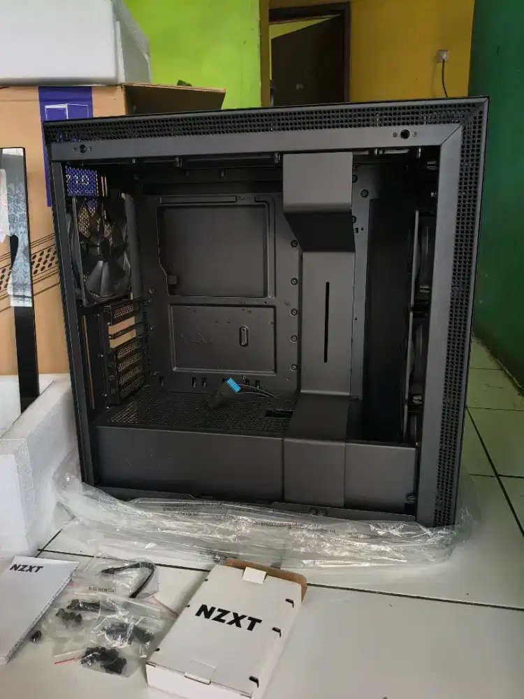 Casing NZXT H710 Matte Black