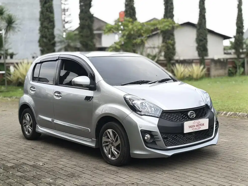Sirion RS MT 2016 Silver CBU