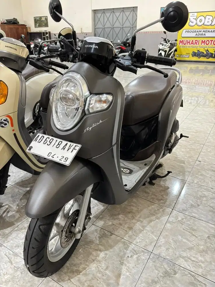 SCOOPY FI NEW 2019