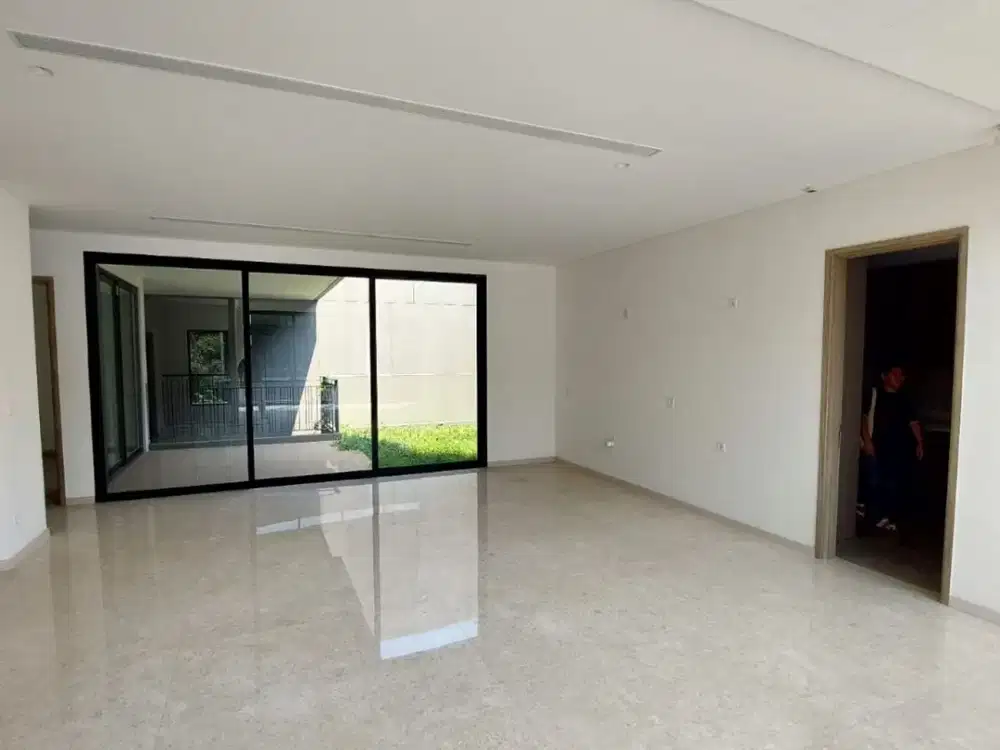 Dijual Rumah Mewah di Navapark Cluster Laurel