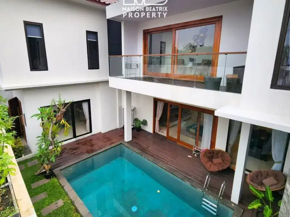 RUMAH DENGAN KONSEP MODERN TROPIS, SUASANA VILLA BALI DAERAH PONDOK LABU. DIJAMIN RUMAH NYAMAN DAN ADEM