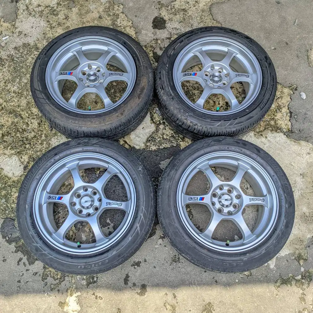 Velg ssr r16  pcd 4×100/114 lebar 7  et 40  sepaket ban