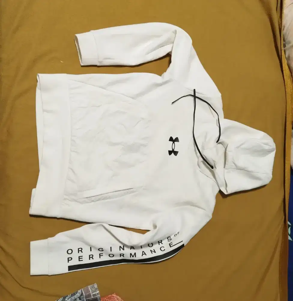 JUAL Hodie UNDER ARMOUR  Original