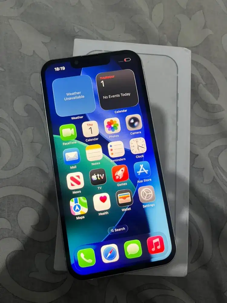 iPhone 13 128gb inter