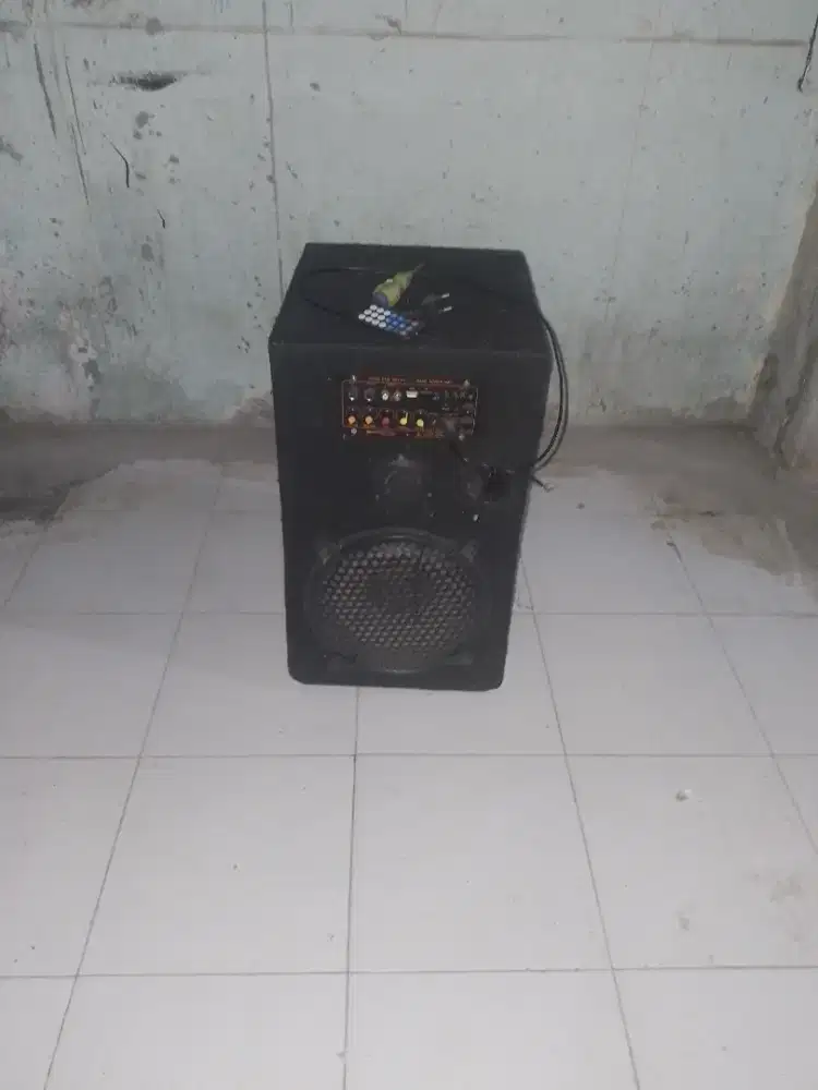 Speaker aktif10 inch